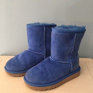Girls blue Uggs